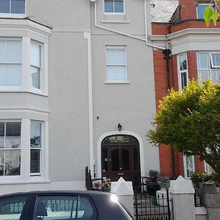 Modern 2Nd Floor 1 Bed Apartment In The Heart Of Llandudno Extérieur photo