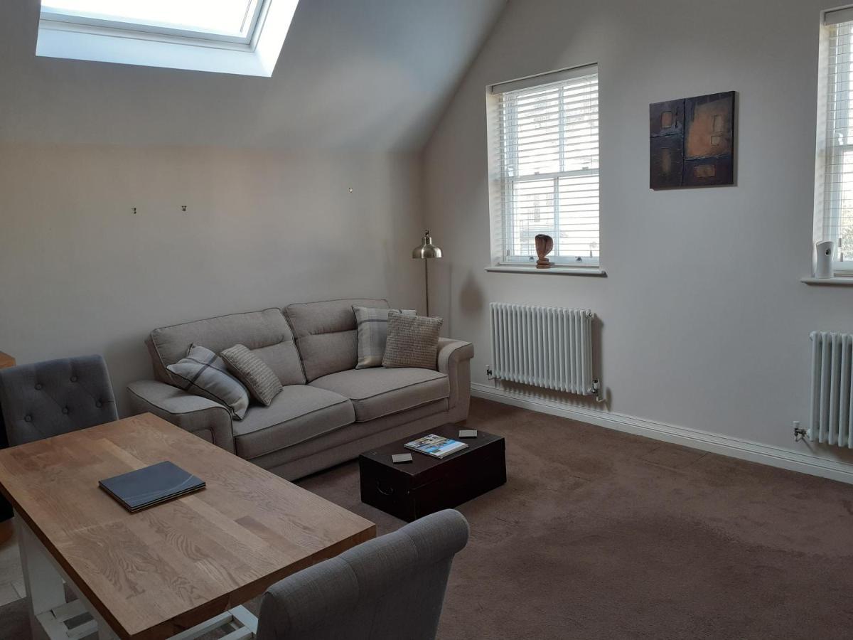 Modern 2Nd Floor 1 Bed Apartment In The Heart Of Llandudno Extérieur photo